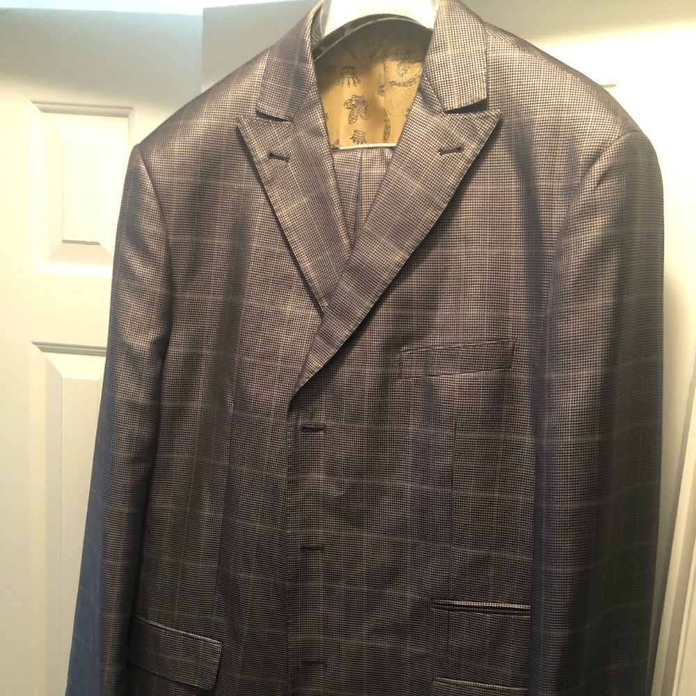 Men’s Mecca Suit Size 48L